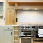 Joivy Modern And Airy Flat On The Historic Royal Mile شقة إدنبرة