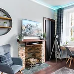 Centre Stylish At The Meadows Park Apartmán