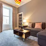Stunning 2-bed In דירה אדינבורו