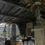 The Witchery 5*