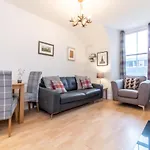 Cosy Flat In Historic Old Town - Pass The Keys *
