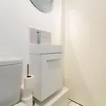 Cosy Flat In Historic Old Town - Pass The Keys * Edimburgo