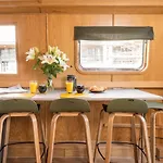 - Houseboats 4* Édimbourg