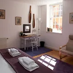 The David Hume Apartman