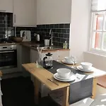 2 Chessels Court, Flat 3 Apartament Edynburg