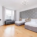 Castle Street Penzion 3*