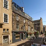 The Rooftop Terrace Daire