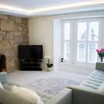 Bright 1 Bedroom Centre With Historic Twist Ferienhaus