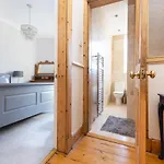 Apartament Joivy Old Town 1-bed With Stunning Views *