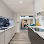 Luxury Architect Designed 13 Mins To Royal Mile Casa de Férias