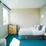 8 Roxburgh