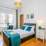 Superb 1 Bed Flat In Traditional Victorian Building - Pass The Keys شقة *