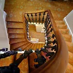 Kingsway 4*