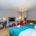 בית נופש Superb 3beds House In Chic Area Of The Centre - Pass The Keys אדינבורו