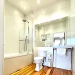 דירה Incredible St Andrew's Sq - 2 Bed In The Sky *