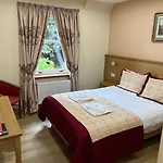 Cumberland Hotel 3*