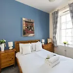 Downtown And 1 Bed In Апартаменты