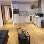 Modern, Centre 1 Bed, Ground Floor