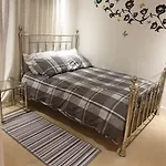 Apartamento Modern, Centre 1 Bed, Ground Floor Edimburgo