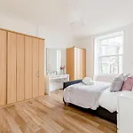 Heart Of Centre 3 Bed Georgian *