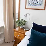 Charming Hideaway In Centre * Edinburgh
