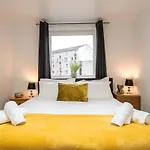 Cosy 2 Bedroom In The Heart Of * Edinburgh