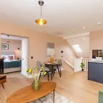 Dragon Luxury Serviced At Walker Street * Edinburgh