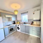 Διαμέρισμα Harrismith Place By Sensational Short Lets & Serviced With Free Parking & Wi-fi