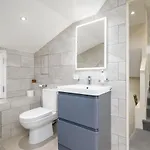 Historic Ramsay Garden Apt With Balcony Views - Pass The Keys Apartment