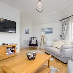 Historic Ramsay Garden Apt With Balcony Views - Pass The Keys Apartment *