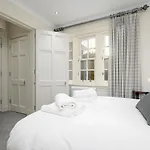 Historic Ramsay Garden Apt With Balcony Views - Pass The Keys *