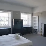 Prime Centre - 4 Bed Penthouse Appartamento