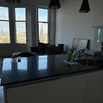 Modern Flat With Views By The Royal Mile * Edimburgo