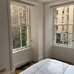 Modern Flat With Views By The Royal Mile * Edimburgo