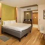 Market Street מלון