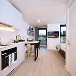 Joivy At Iona Street - Adults Only