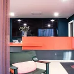 Joivy At Iona Street - Adults Only