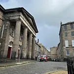 Cosy Georgian Flat 公寓
