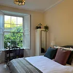 公寓 Cosy Georgian Flat
