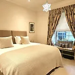 Elegant 1-bedroom *