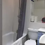 Rose Street 4 Bedroom