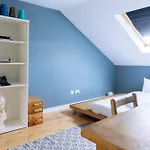 Stylish 3 Bedroom Near Hollyrood Park Эдинбург
