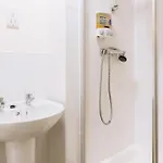Дом отдыха Stylish 3 Bedroom Near Hollyrood Park *