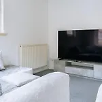 Snug & Serene 2bd Flat - Roseburn * エディンバラ