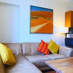 Royal Mile, Large 5 Bed *