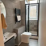 Lochrin Buildings Two Bed * Edimburgo