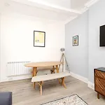 Argyl - Charming 2 Bedroom On Thistle Street Daire
