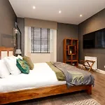 Argyl - 4 Bed On York Place, New Town אדינבורו