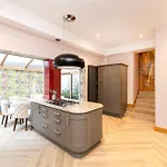 Argyl - 4 Bed On York Place, New Town אדינבורו