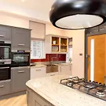 דירה Argyl - 4 Bed On York Place, New Town אדינבורו
